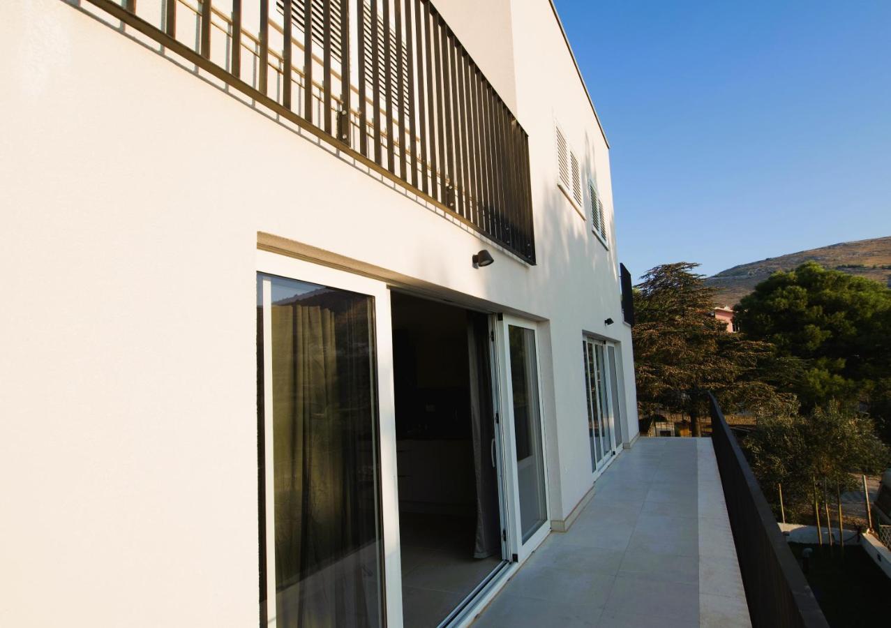Arte Oliva Bed & Breakfast Grebastica Luaran gambar