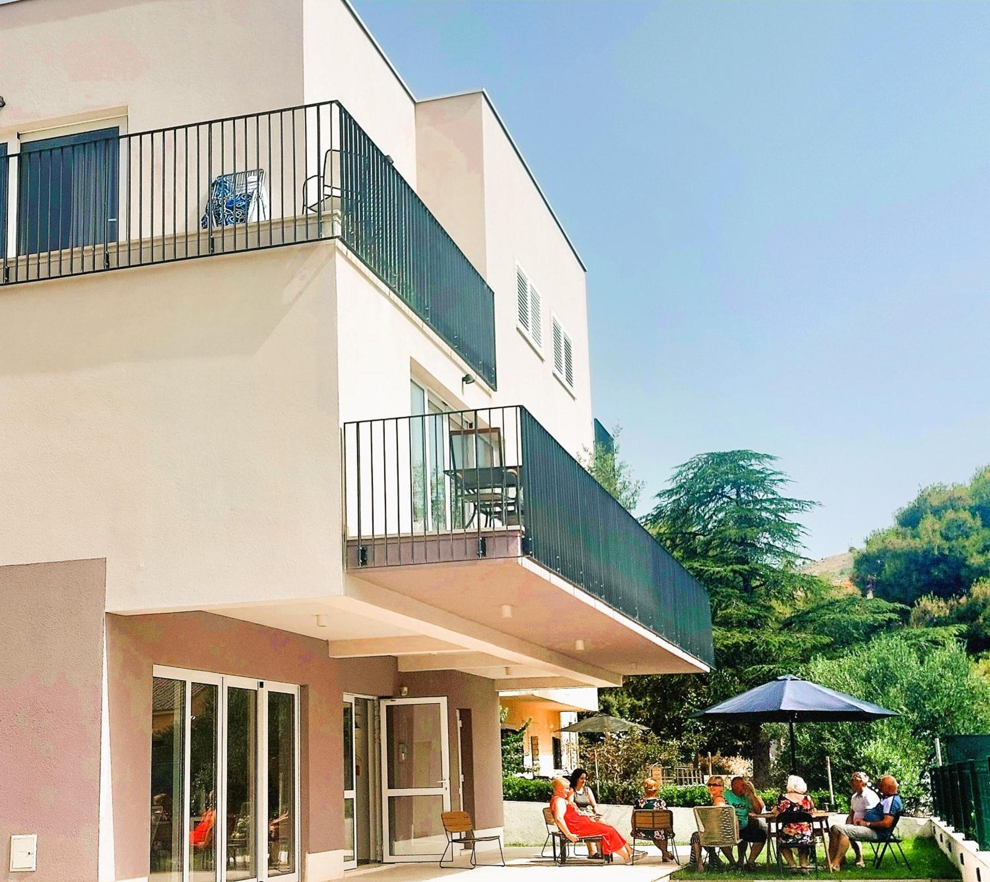 Arte Oliva Bed & Breakfast Grebastica Luaran gambar